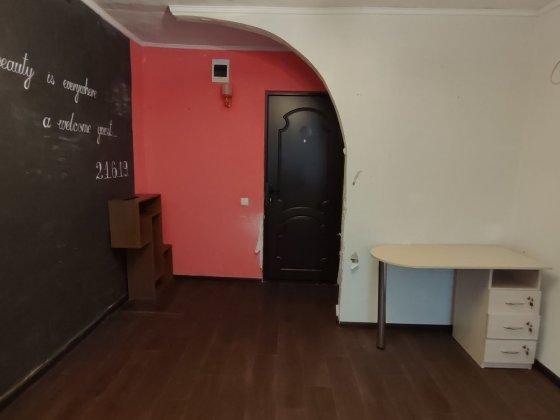 Продам комнату в семейном общежитии на 44 квартале фото 2