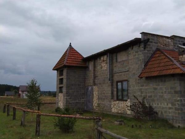Незавершене будівництво фото