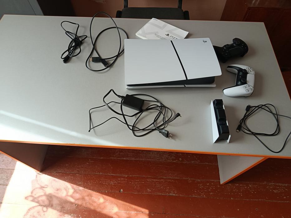 Ігрова консоль PlayStation 5 Slim Digital edition photo 2