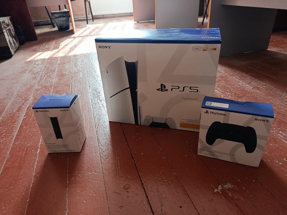 Ігрова консоль PlayStation 5 Slim Digital edition photo 4