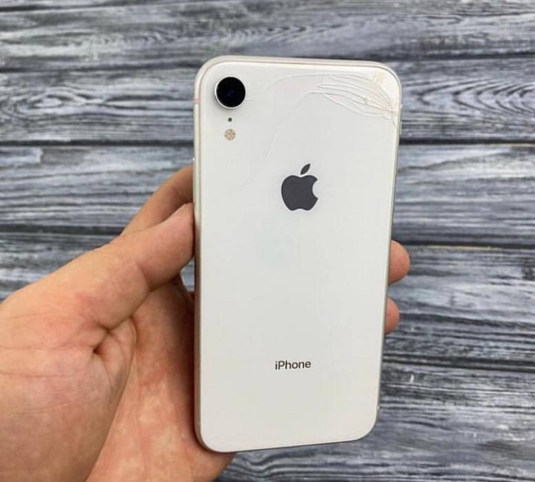iPhone XR 128gb полностью рабочий photo 1