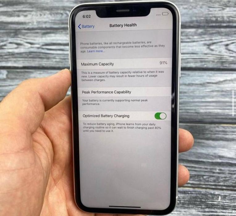 iPhone XR 128gb полностью рабочий photo 2